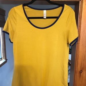 Lularoe Classic Tee